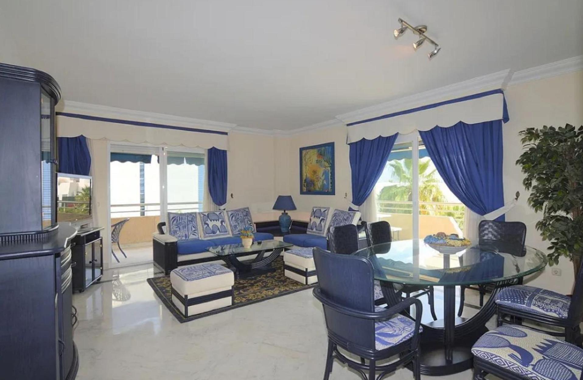 San Pedro De Alcantara Estupendo Piso 2 Hab, Salon, Wifi Lägenhet *